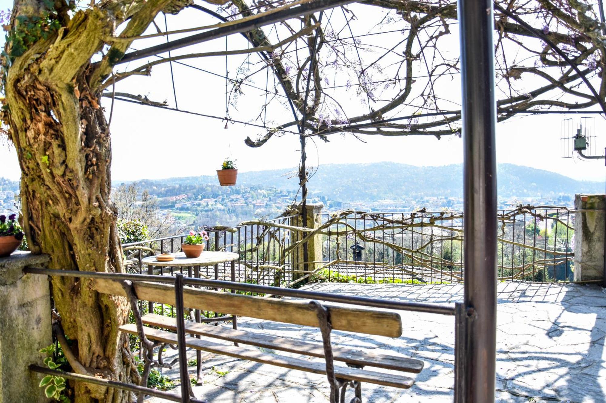 Villa Antonella, App. Vittoria Tavernerio Esterno foto